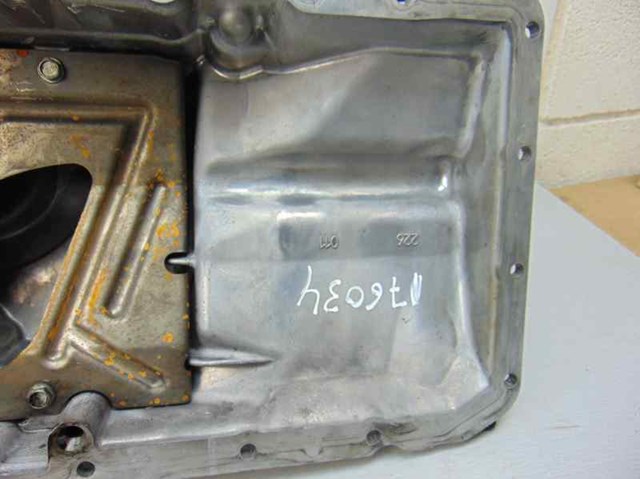 22466769 Cárter de aceite del motor  comprar en Reus