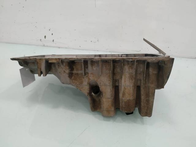 Cárter de aceite del motor 22466769 BMW