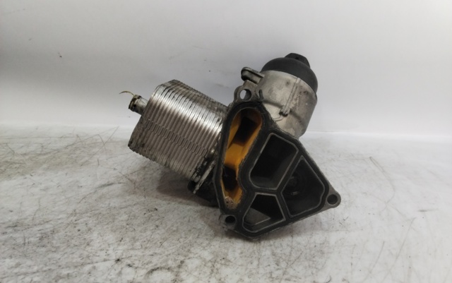 Enfriador de aceite  2247204 BMW