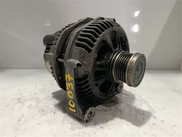 Alternador del motor 2247389 BMW