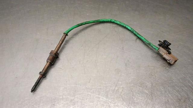 Sensor de temperatura de gases de escape de la válvula EGR 226408367R NISSAN