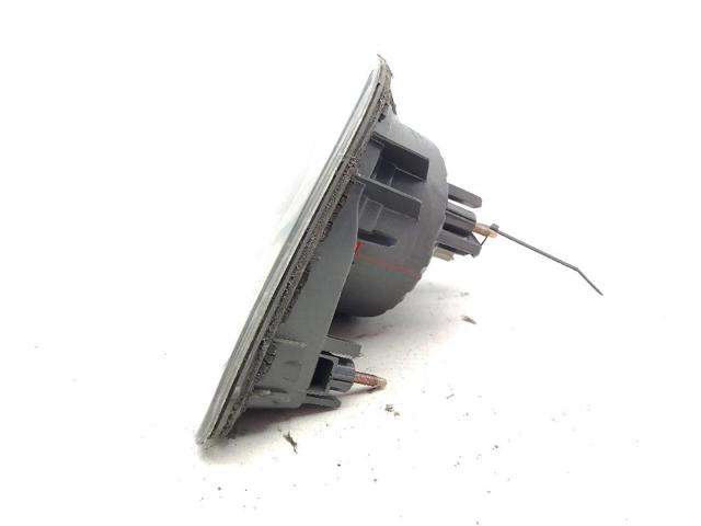 22661974 MAZDA Piloto trasero interior derecho comprar Madrid