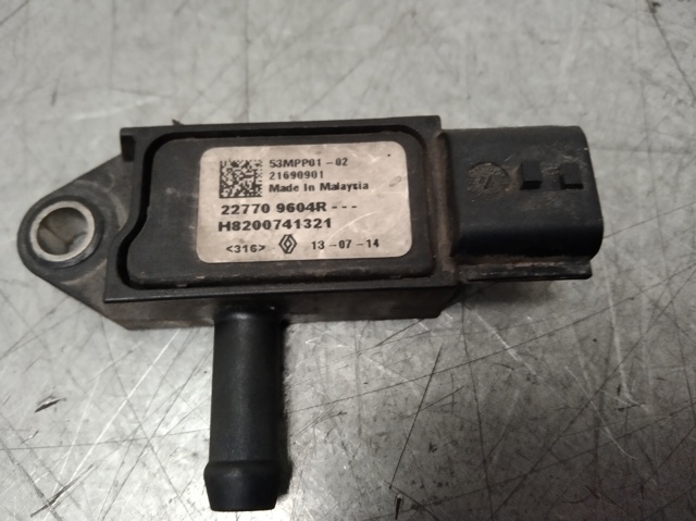 RENAULT 227709604R Sensor de presion gases de escape comprar Tarragona