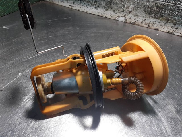 228214002002 BMW Módulo de bomba de combustible con sensor de nivel de combustible  disponible Ourense