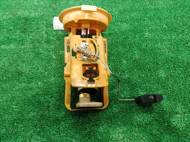 BMW 228214002002 Bomba de gasolina  en stock Valencia