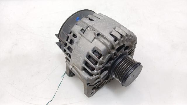 231000026R RENAULT Alternador  disponible Ourense