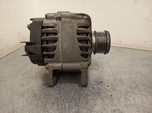 231000027R RENAULT Alternador  comprar en Oviedo