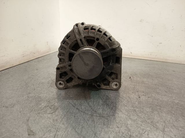 RENAULT 231000027R Alternador  en stock Terrassa