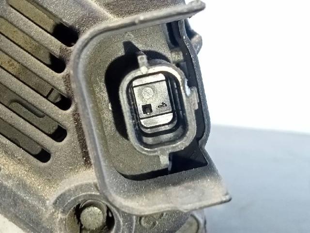 RENAULT 231001318R Alternador  disponible Valladolid