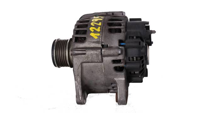 RENAULT 231001318R Alternador comprar Barcelona