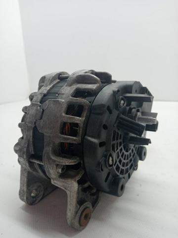 RENAULT 231001568R Alternador  en stock Valencia