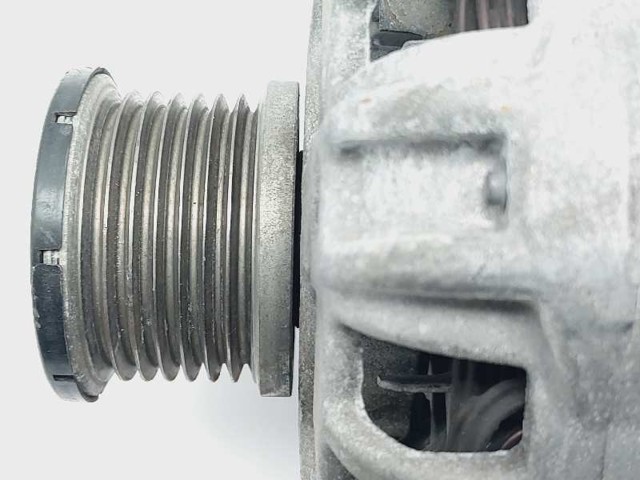 231001910R RENAULT Alternador  comprar en Oviedo