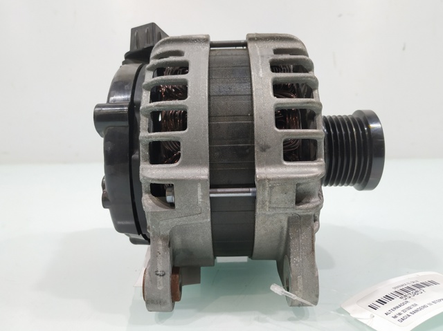 RENAULT 231002175R Alternador  disponible España