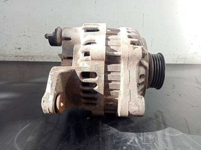 Alternador 231002582R Renault (RVI)