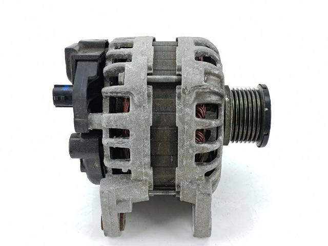 231002854R Alternador  en stock Sabadell