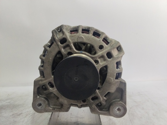 231002854R RENAULT Alternador comprar Alcalá