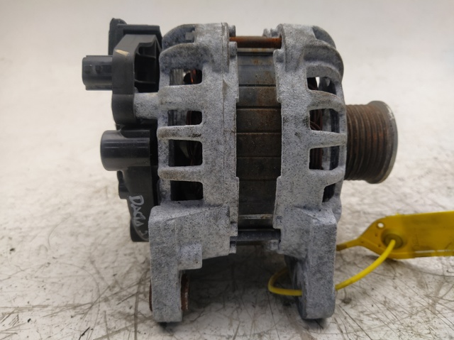 231002854R RENAULT Alternador comprar Bilbao