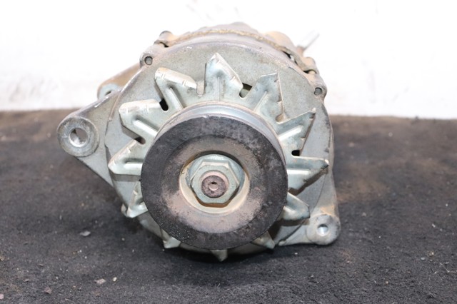 Alternador de coche 2310043G06 NISSAN