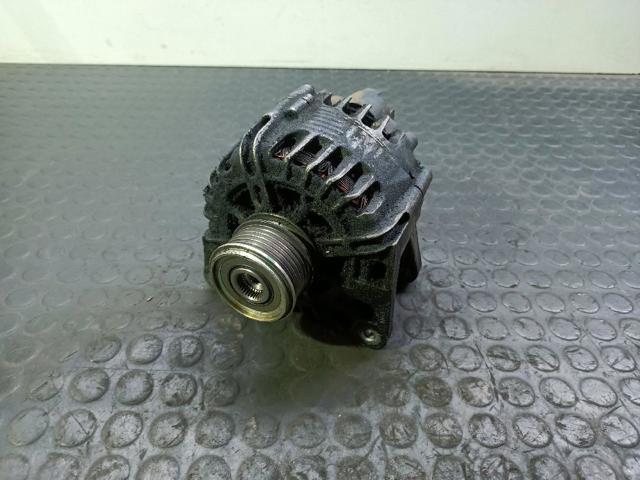 231004554R Alternador  en stock Sabadell