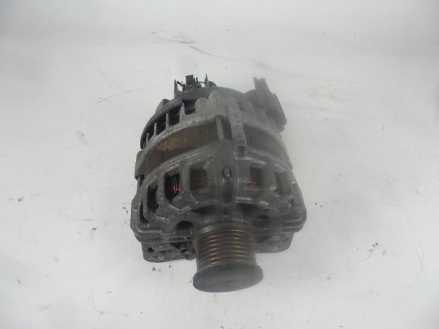 Alternador de coche 231004742R RENAULT