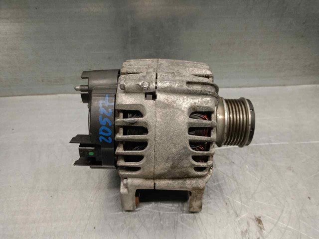 231004864R Alternador  en stock Sabadell