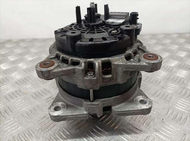 NISSAN 231004EA0A Alternador  disponible Valladolid