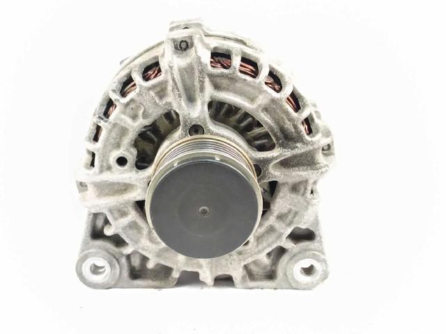 RENAULT 231004EA0AF Alternador  comprar en Ponferrada