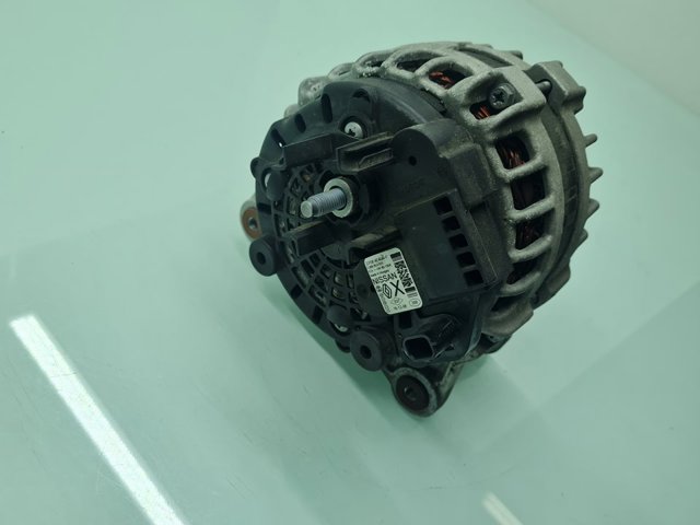 RENAULT 231004EA0AF Alternador  comprar en Ponferrada