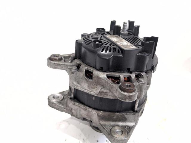 RENAULT 231005300R Alternador  comprar en Ponferrada