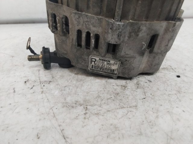 Alternador del motor 231005M310 NISSAN
