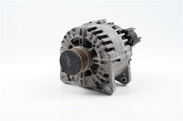 RENAULT 231006293R Alternador  comprar en Murcia