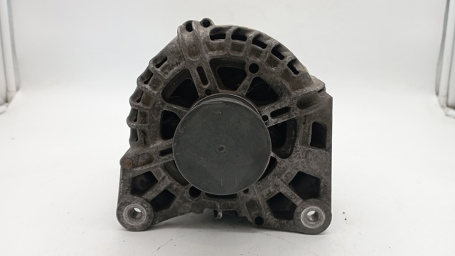 231007033R RENAULT Alternador  comprar en Jaén