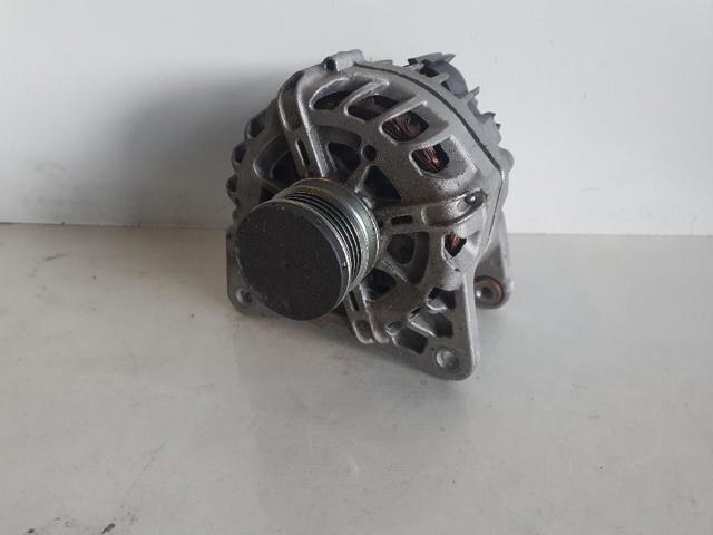 231007582R RENAULT Alternador  comprar en Jaén