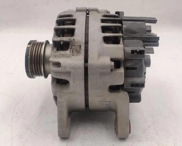 231007582R Alternador  en stock Sabadell