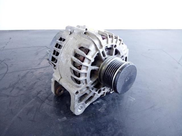 RENAULT 231007707R Alternador comprar Tarragona