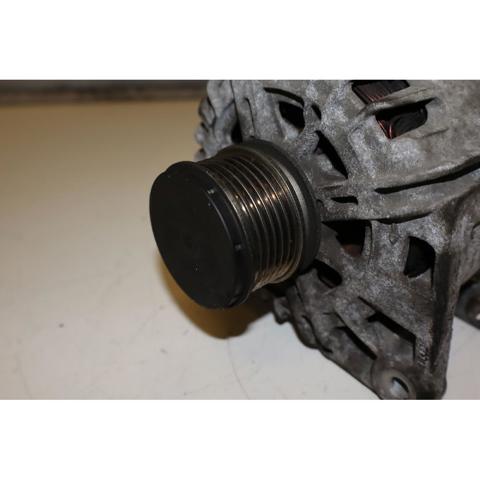 RENAULT 231007707R Alternador  comprar en Murcia