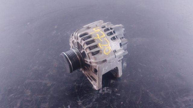 RENAULT 231007865R Alternador  comprar en Murcia