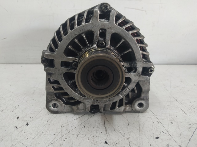 231008137R RENAULT Alternador comprar Alcalá