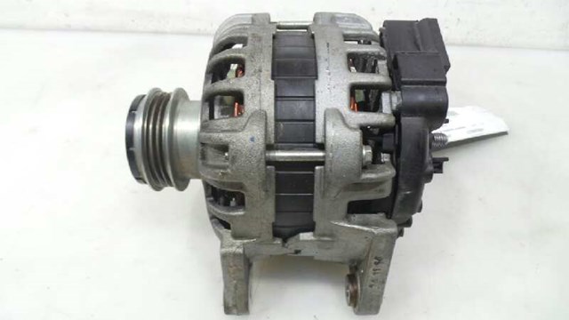 231008386R RENAULT Alternador  en stock Huelva