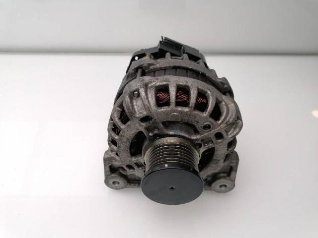 RENAULT 231008593R Alternador  comprar en Murcia