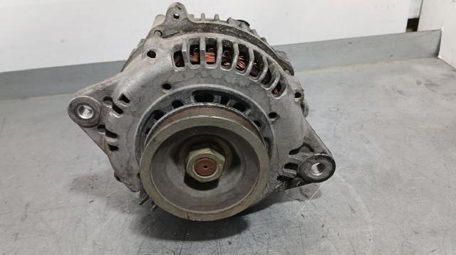 Generador 231008E100 NISSAN