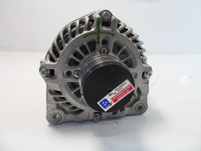 Alternador 231009036R Renault (RVI)