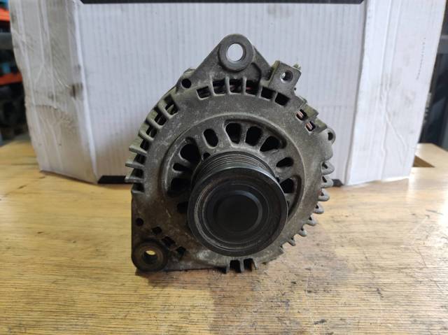 NISSAN 23100AU400 Alternador  en stock Terrassa