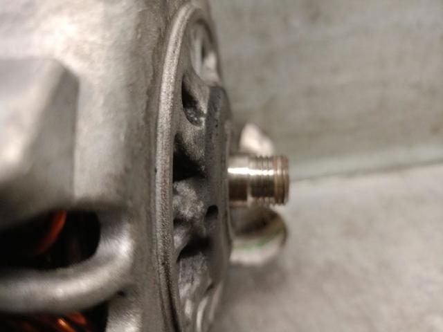 RENAULT 23100DB00A Alternador  comprar en Albacete