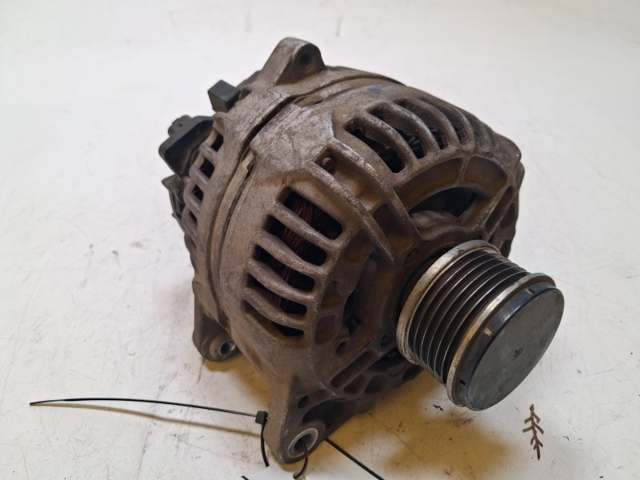 NISSAN 23100JD10A Alternador  comprar en Ponferrada