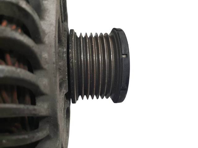 RENAULT 23100JG71A Alternador  en stock Terrassa