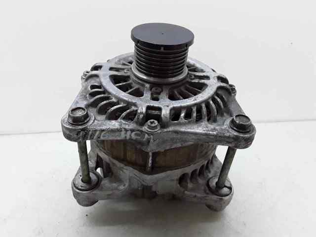 RENAULT 23100JG71B Alternador  disponible España