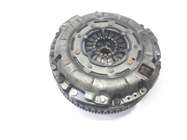 Volante motor 232002A854 Hyundai/Kia