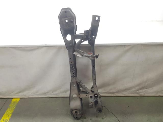 Subchasis trasero soporte motor 2320059 Ford