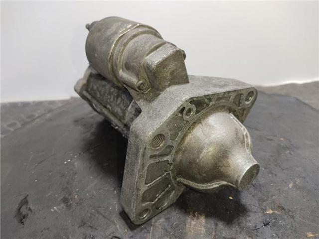 233000106R RENAULT Motor de arranque  en stock Huelva